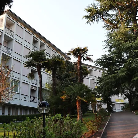 Apartment Forest In The