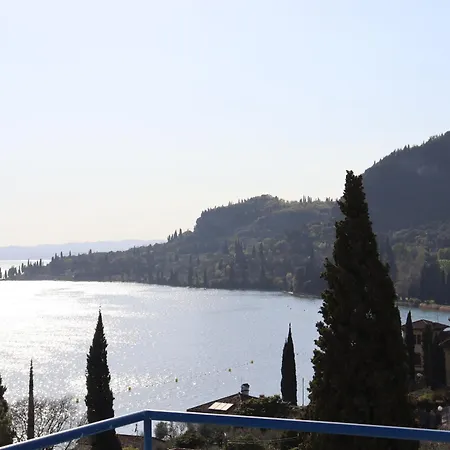 Forest In The Apartamento Garda (Verona)